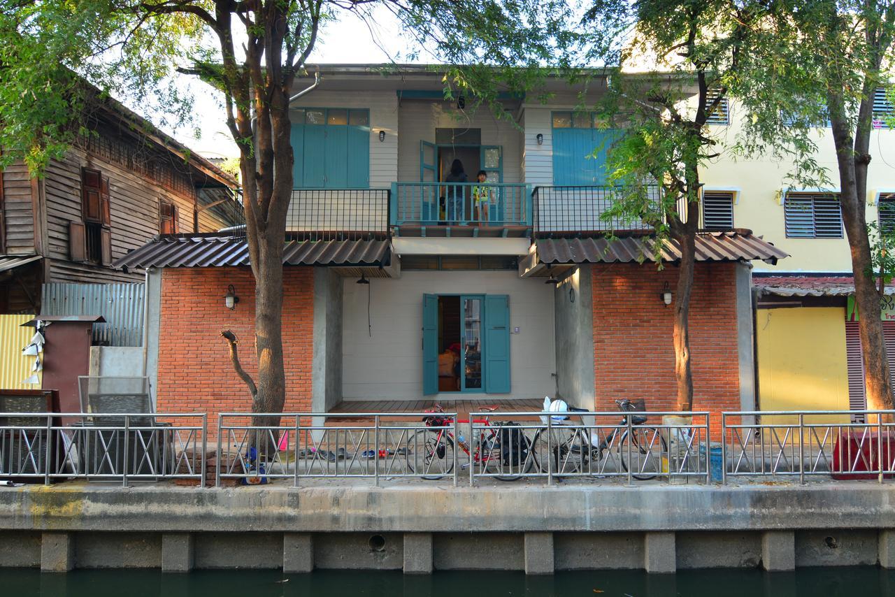 La Moon Hostel Bangkok Ngoại thất bức ảnh