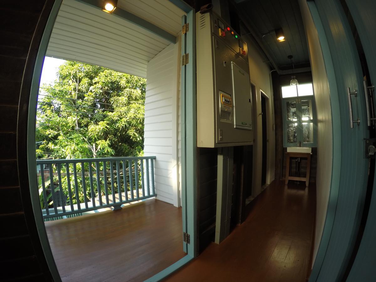 La Moon Hostel Bangkok Ngoại thất bức ảnh