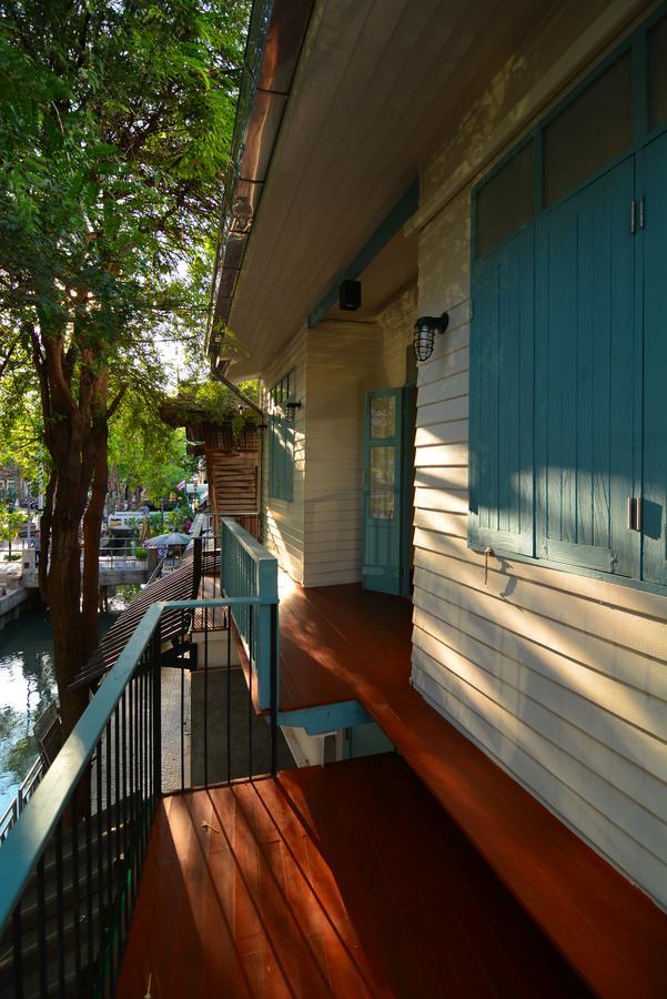 La Moon Hostel Bangkok Ngoại thất bức ảnh